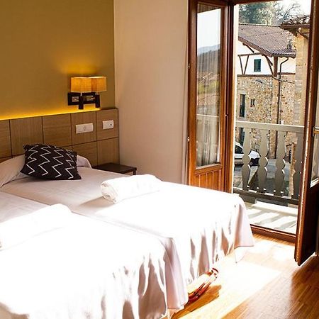 Hotel Valle De Turtzioz Extérieur photo